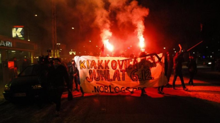 Φιλανδία: Συγκρούσεις αναρχικών και αστυνομία κατά την επέτειο της εθνικής ανεξαρτησίας (6/12)