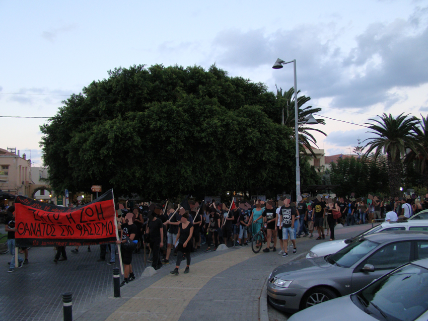 Ρέθυμνο : Ενημέρωση από την αντιφασιστική πορεία για τον Π. Φύσσα (18/09)