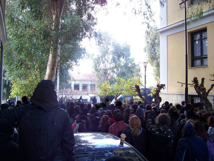 Αθήνα : Παρασκευή 09/01, 11:00 – Κάλεσμα αλληλεγγύης στους συλληφθέντες συντρόφους από το Δίστομο
