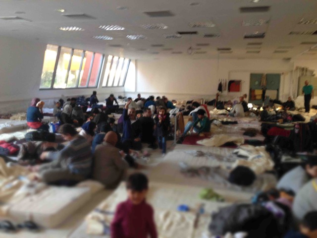 Κοινωνικό Στέκι/Στέκι Μεταναστών Χανιών : Είναι πρόσφυγες πολέμου, Όχι εγκληματίες