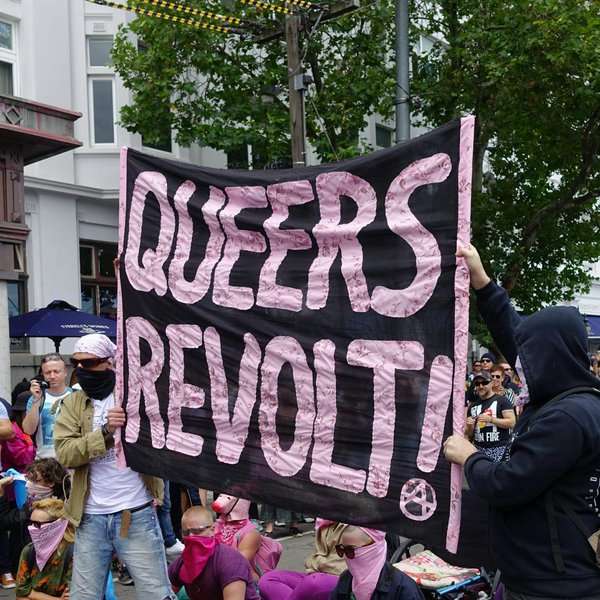 Αυστραλία: Ανακοίνωση για την παρέμβαση στο Pride της Μελβούρνης