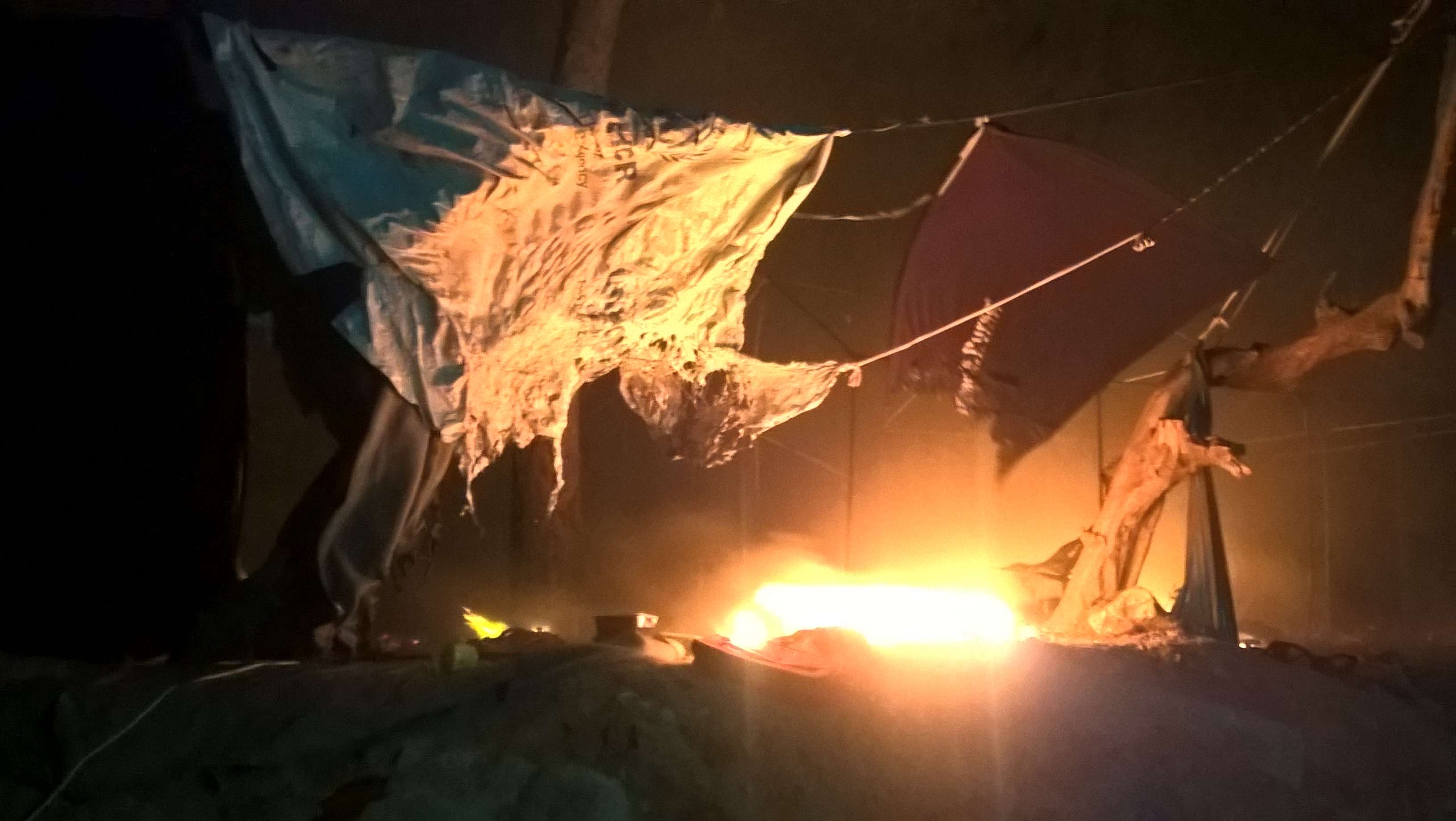 Lesvos, Greece: A rough night – Protests for freedom, Moria on fire and fascist attacks