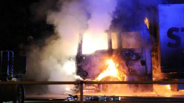 Berlin, Germany: STRABAG Truck Torched in Solidarity with No-G20 Prisoners