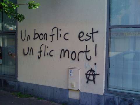 Saint-Malo, France: Anarchist Comrade Damien Camélio Seriously Assaulted & Detained by Police