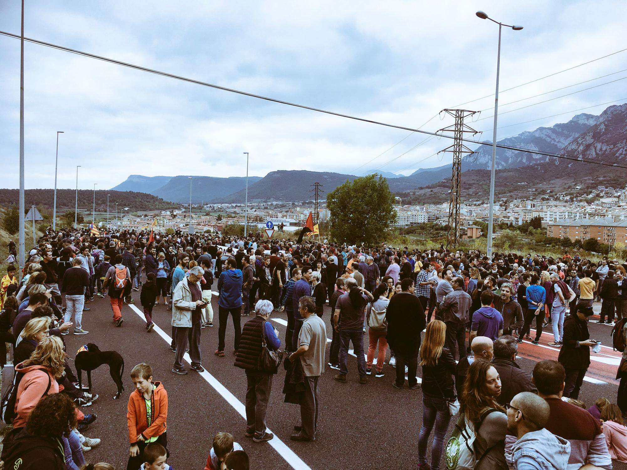 Catalonia: General strike against state repression