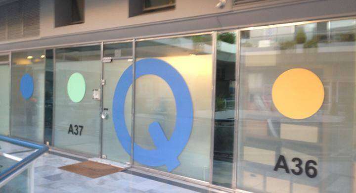 Α.ΣΥ.ΚΑ.ΜΟ.: Βίντεο από την παρέμβαση στην Qualco για τη διαχείριση “κόκκινων λογαριασμών” της ΔΕΗ