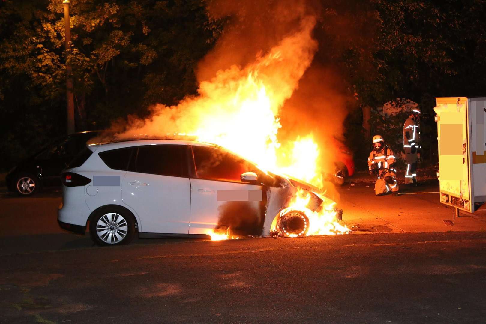 Germany: Car Belonging to Police and Military Supplier Dräger Torched in Berlin