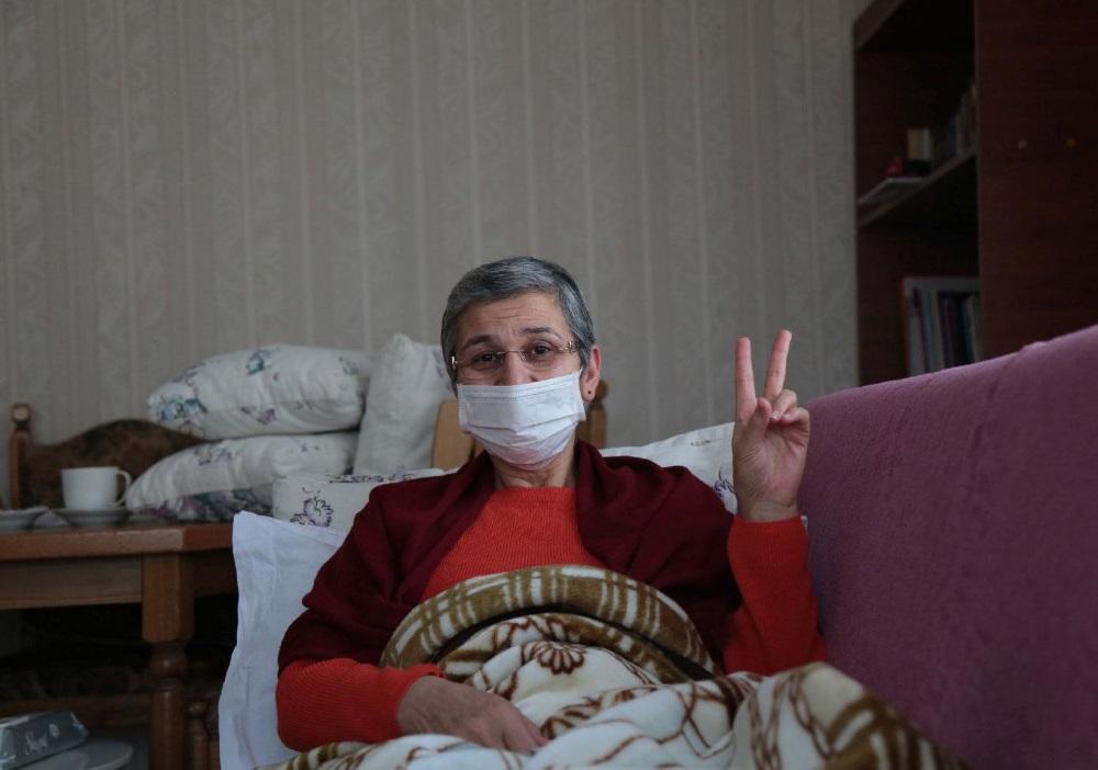 Kurdistan: 7000 People on Hunger Strike in Turkish Prisons