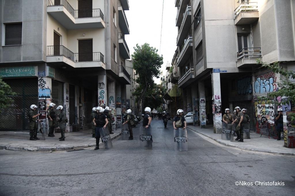 Greek State Begins Evictions of Anarchist and Refugee Squats in Exarcheia