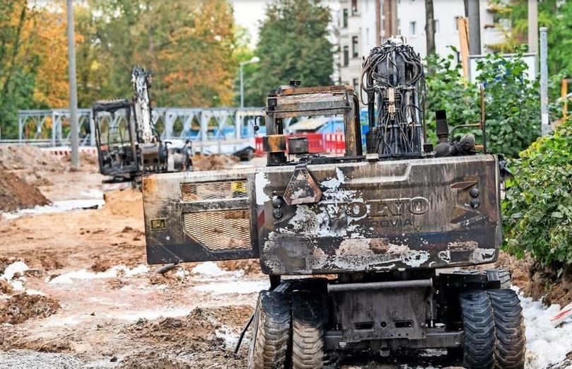 Leipzig, Germania: Due macchinari scavatori di Eurovia-Vinci sono stati incendiati