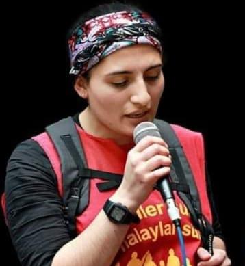 Έπεσε μάρτυρας η απεργός πείνας Helin Bölek, μέλος του Grup Yorum
