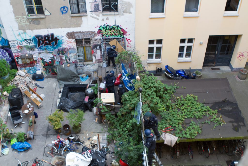 Βερολίνο: Σχετικά με την κατάσταση των στεγαστικών καταλήψεων